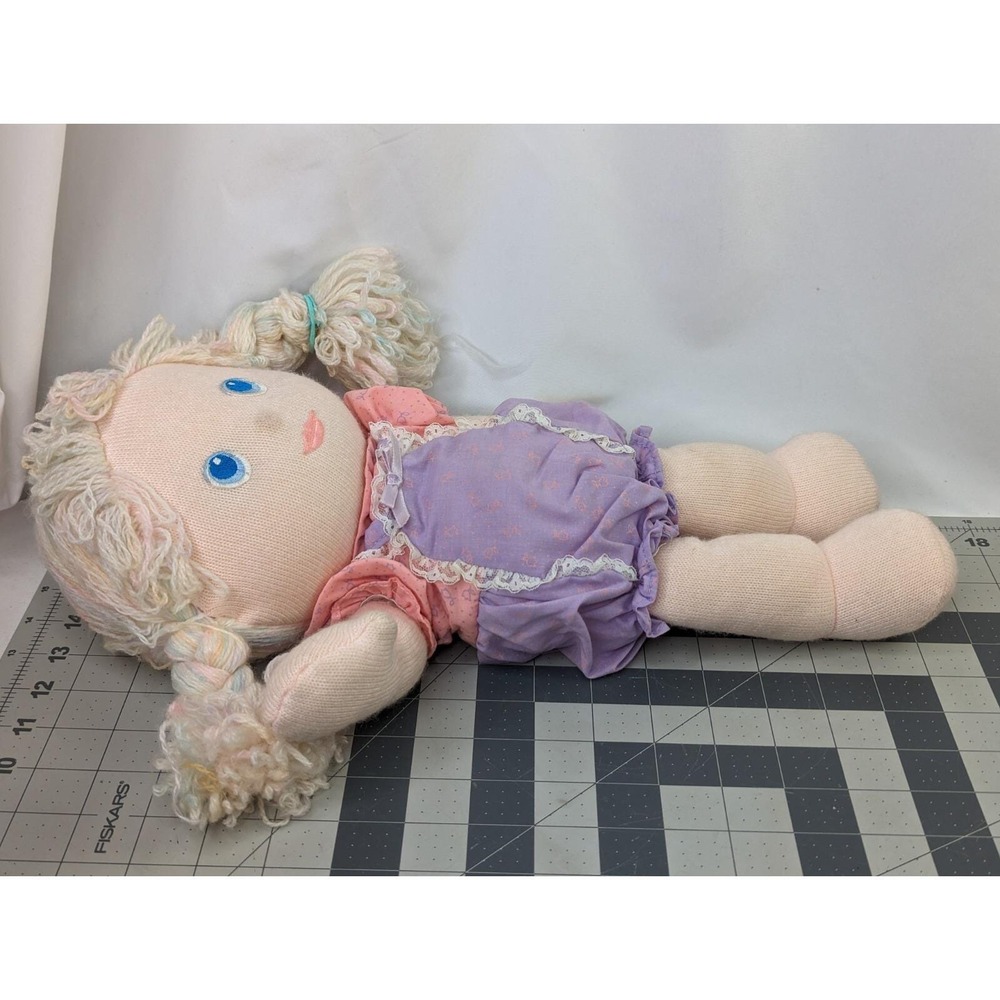Playskool Grandmas Marshmallow Babies Doll‎ Yarn 16 Inch 1986 Stuffed Toy - Picture 12 of 12